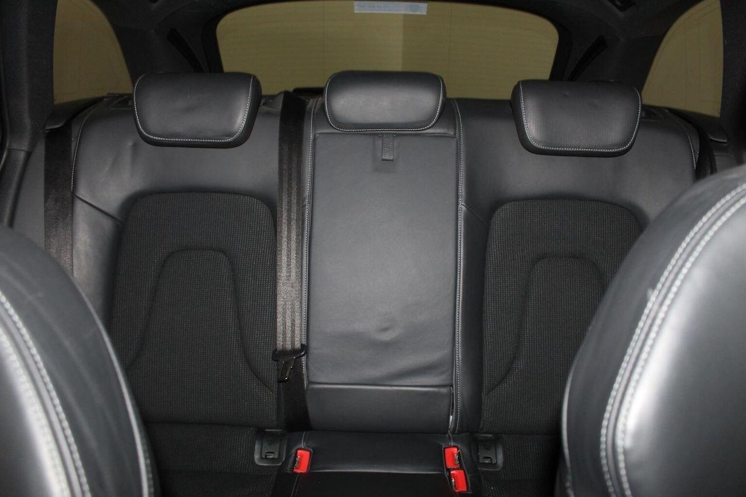 Used Audi A4 Avant 2015 for sale - 76231640: Photo 46