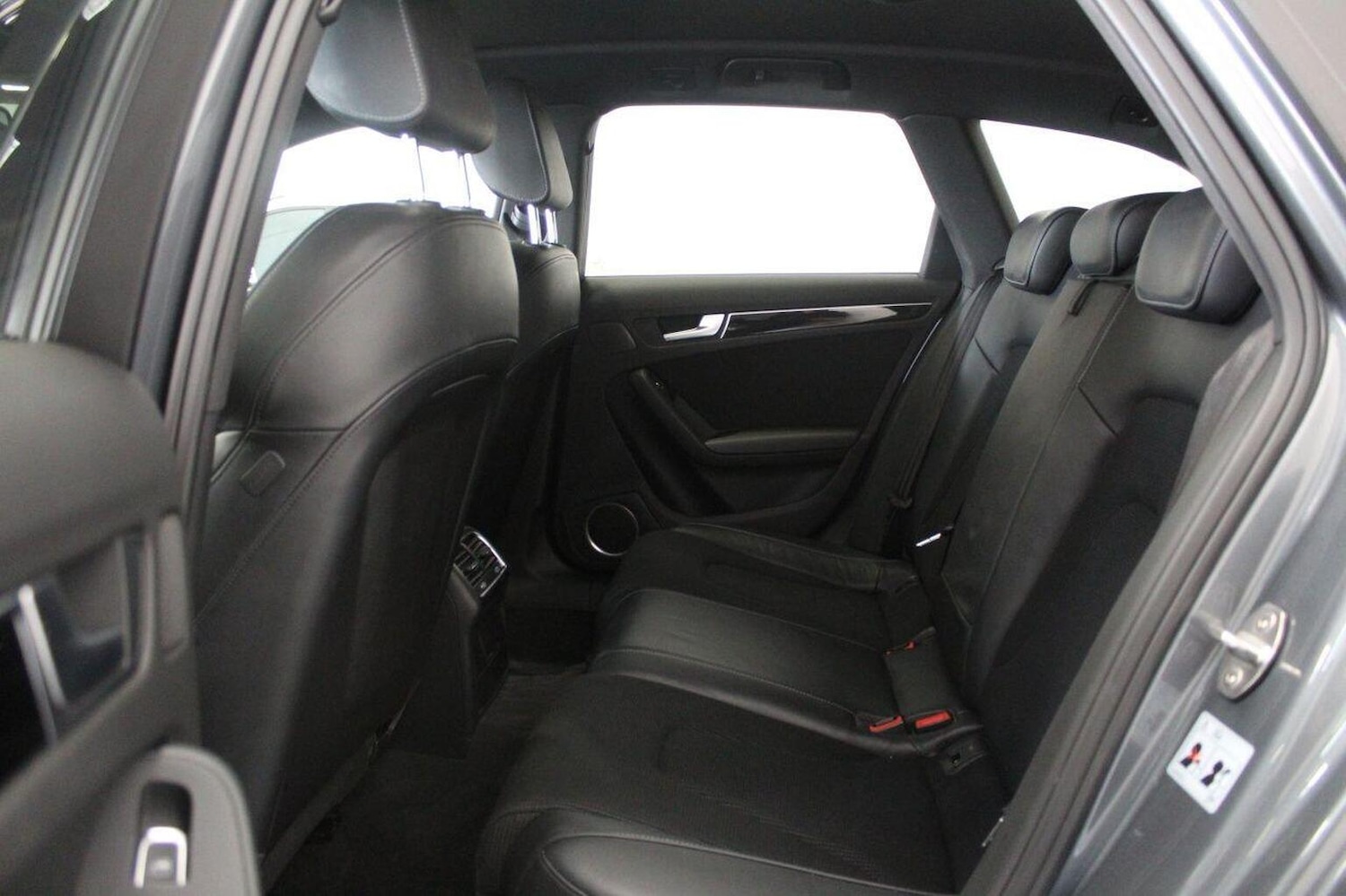 Used Audi A4 Avant 2015 for sale - 76231640: Photo 47