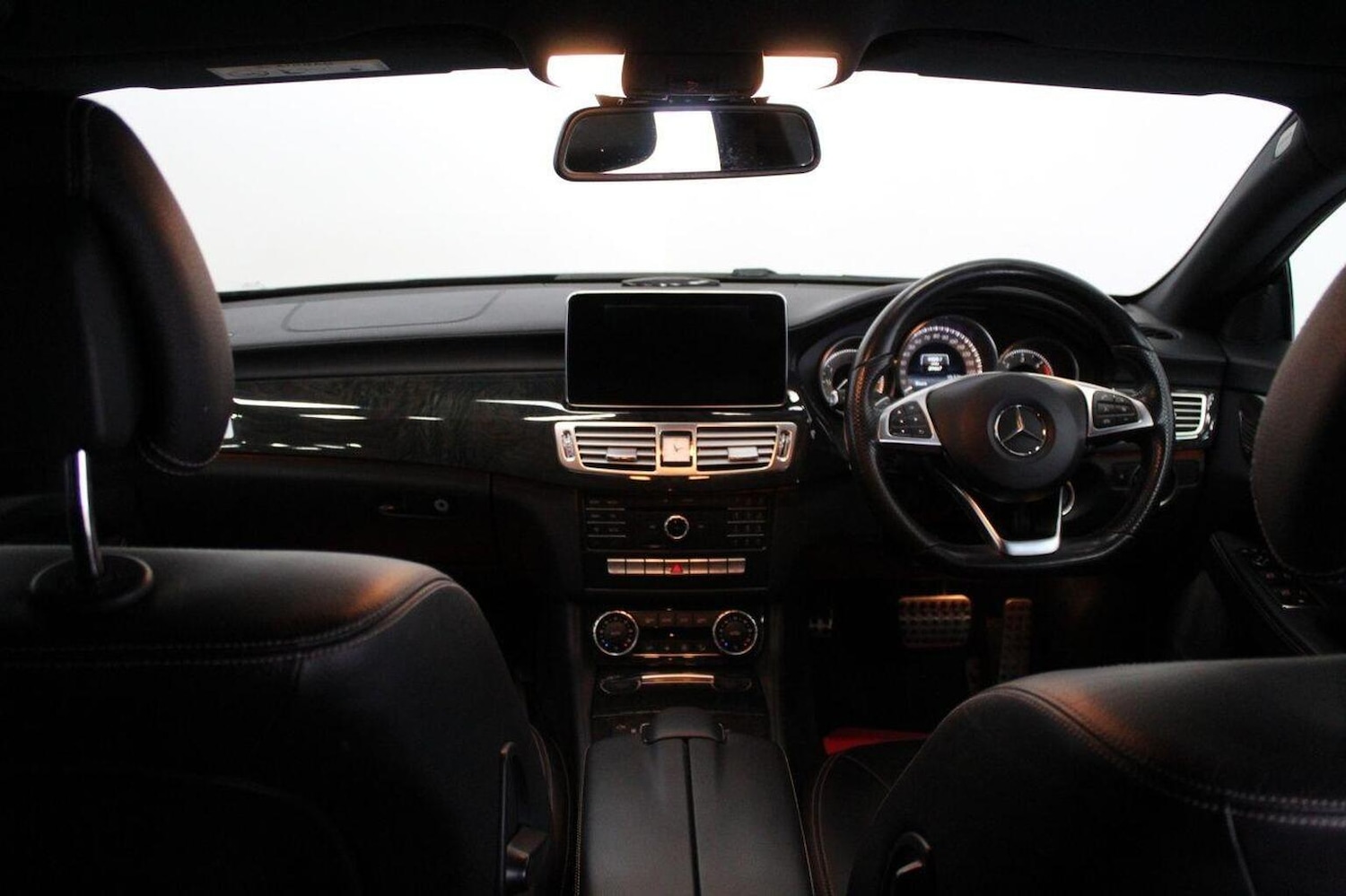 Used Mercedes-Benz CLS 2015 for sale - 76793691: Photo 28