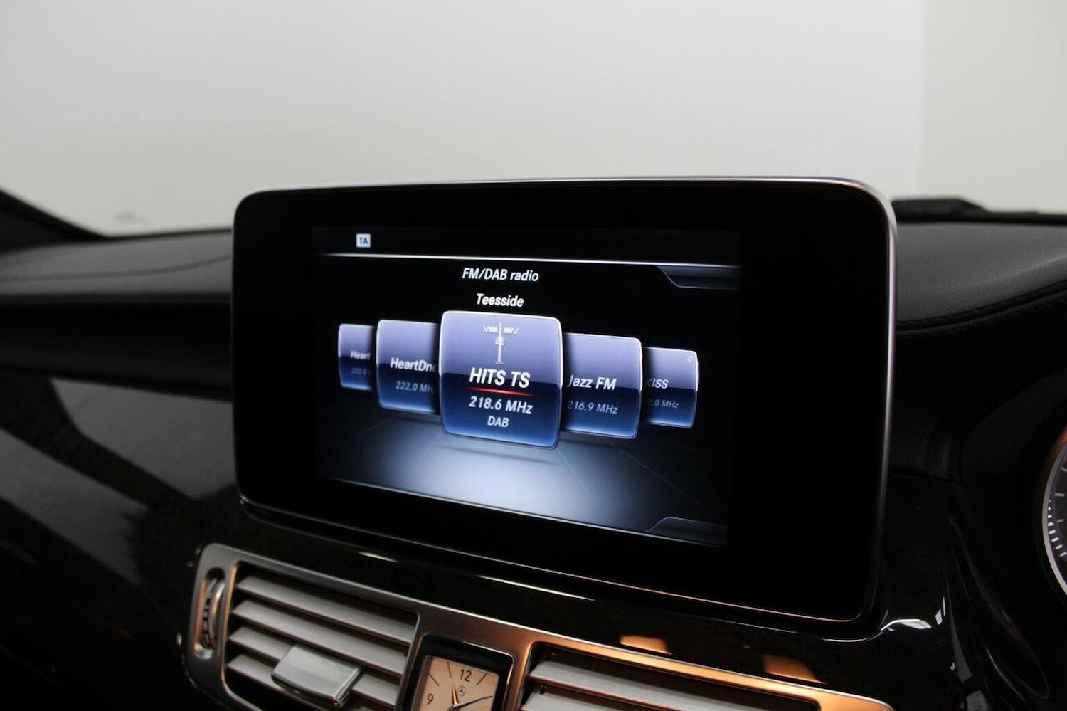 Used Mercedes-Benz CLS 2015 for sale - 76793691: Photo 33