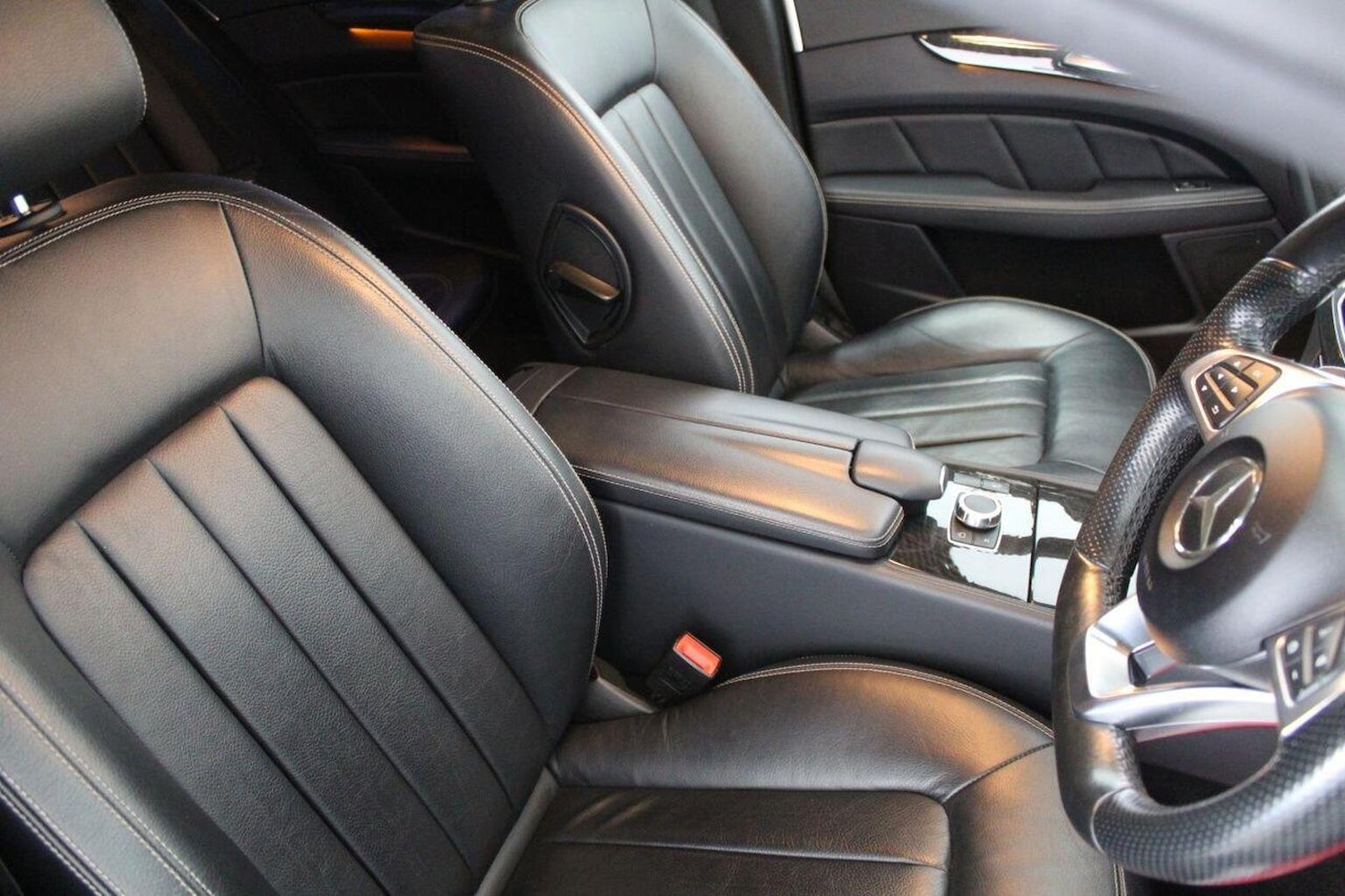 Used Mercedes-Benz CLS 2015 for sale - 76793691: Photo 44