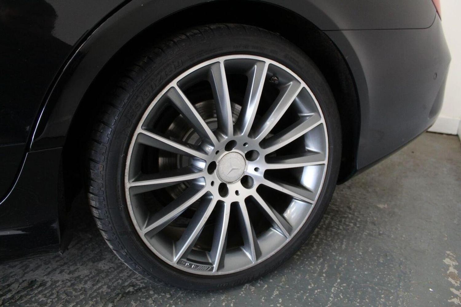 Used Mercedes-Benz CLS 2015 for sale - 76793691: Photo 60