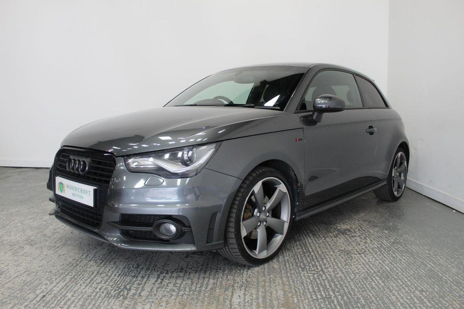 Used Audi A1 2014 for sale - 76120181: Photo 2
