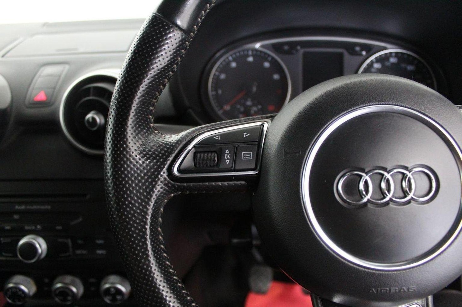 Used Audi A1 2014 for sale - 76120181: Photo 39