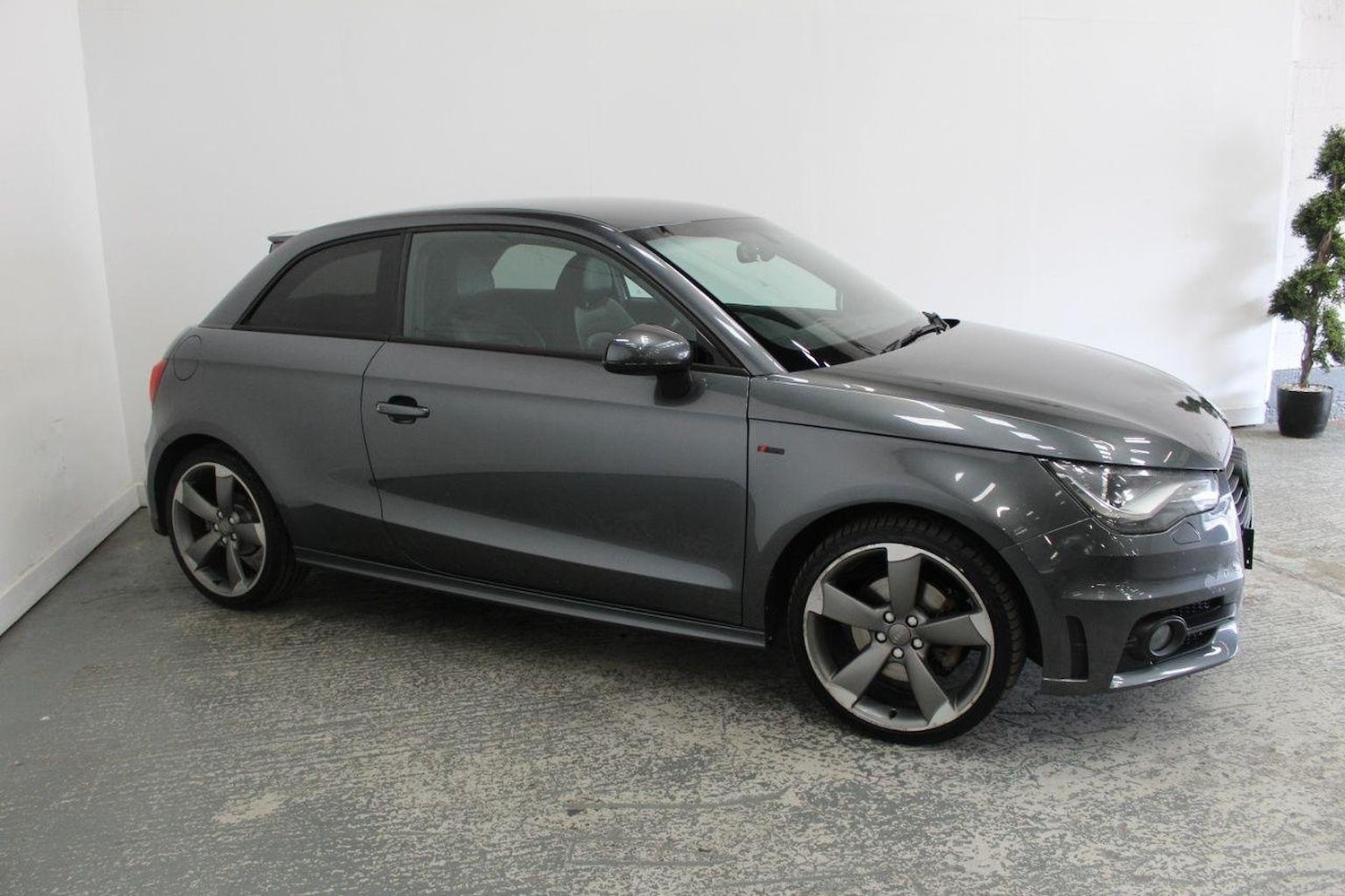 Used Audi A1 2014 for sale - 76120181: Photo 4