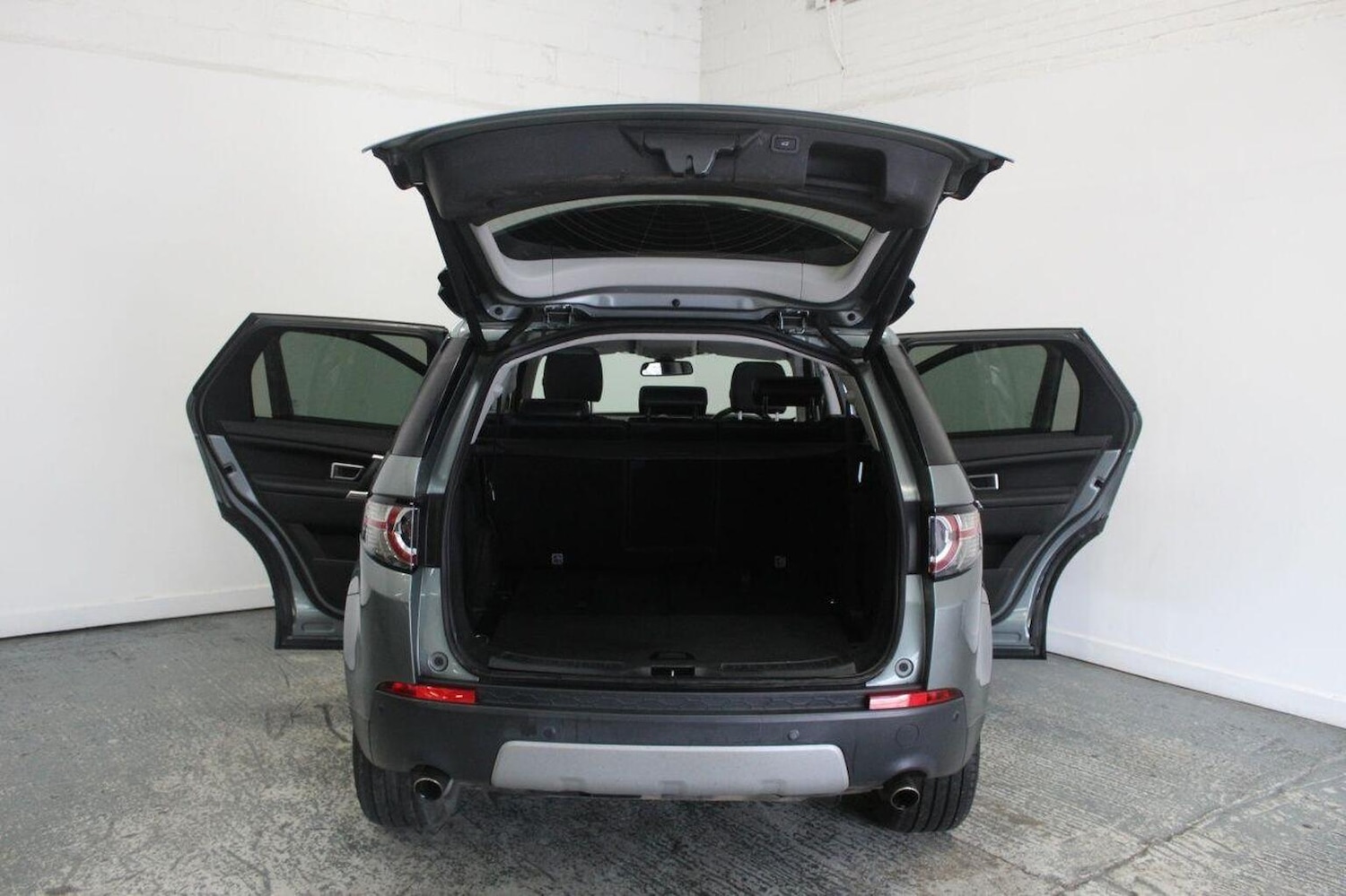 Used Land Rover Discovery Sport 2015 for sale - 77162205: Photo 23