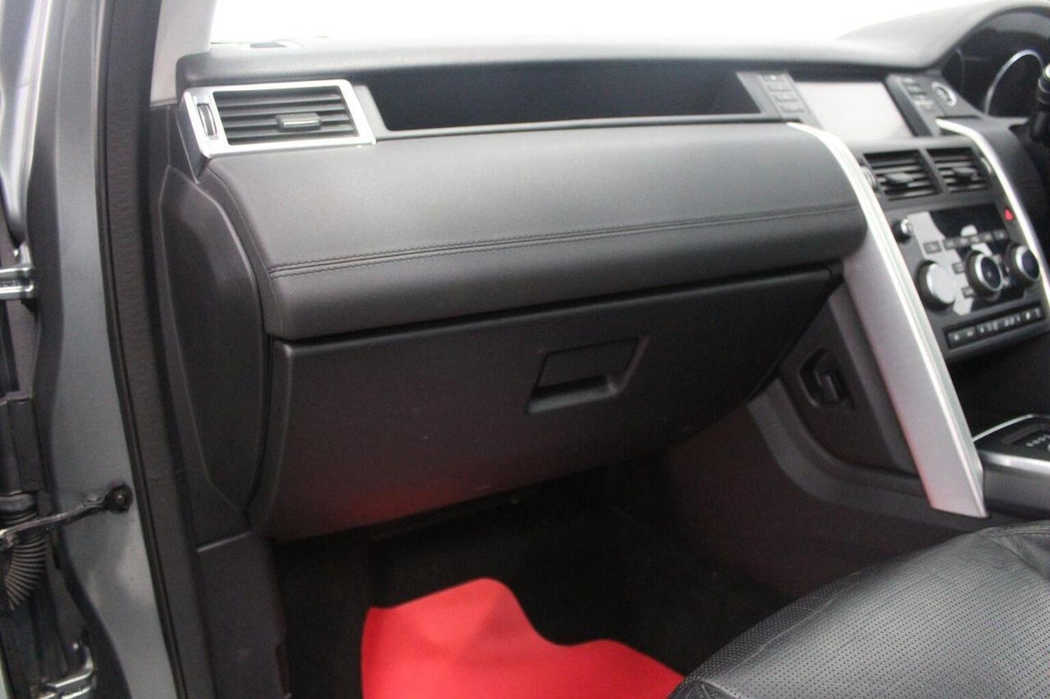 Used Land Rover Discovery Sport 2015 for sale - 77162205: Photo 35