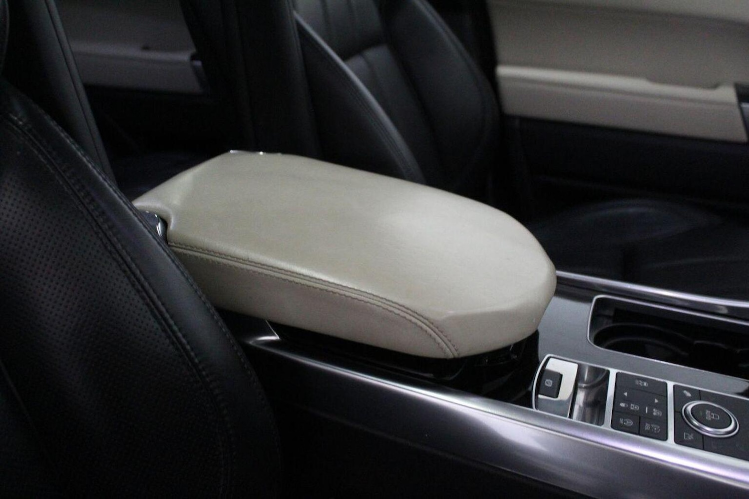 Used Land Rover Range Rover Sport 2014 for sale - 77938044: Photo 35