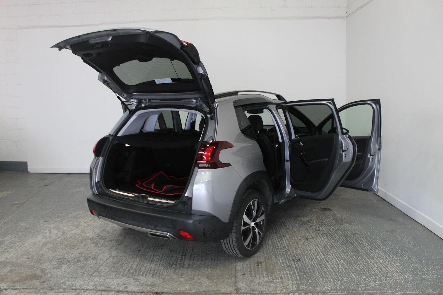 Used Peugeot 2008 2017 for sale - 77937834: Photo 23