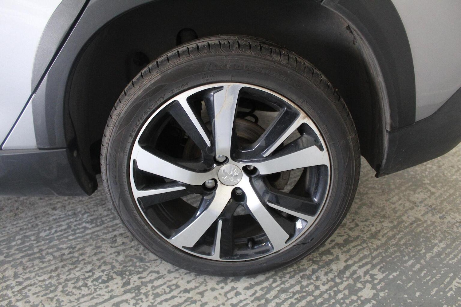 Used Peugeot 2008 2017 for sale - 77937834: Photo 56