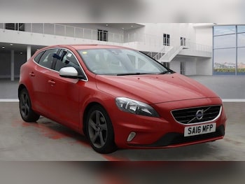 2016 - D2 [120] R DESIGN 5dr