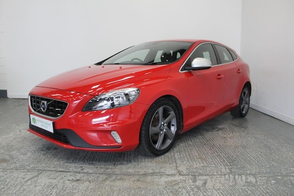 Used Volvo V40 2016 for sale - 75529852: Photo 2