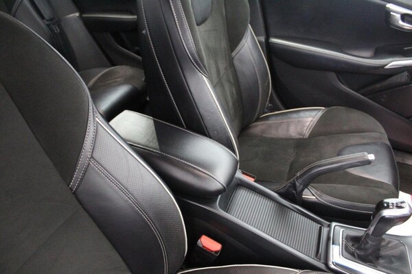 Used Volvo V40 2016 for sale - 75529852: Photo 38