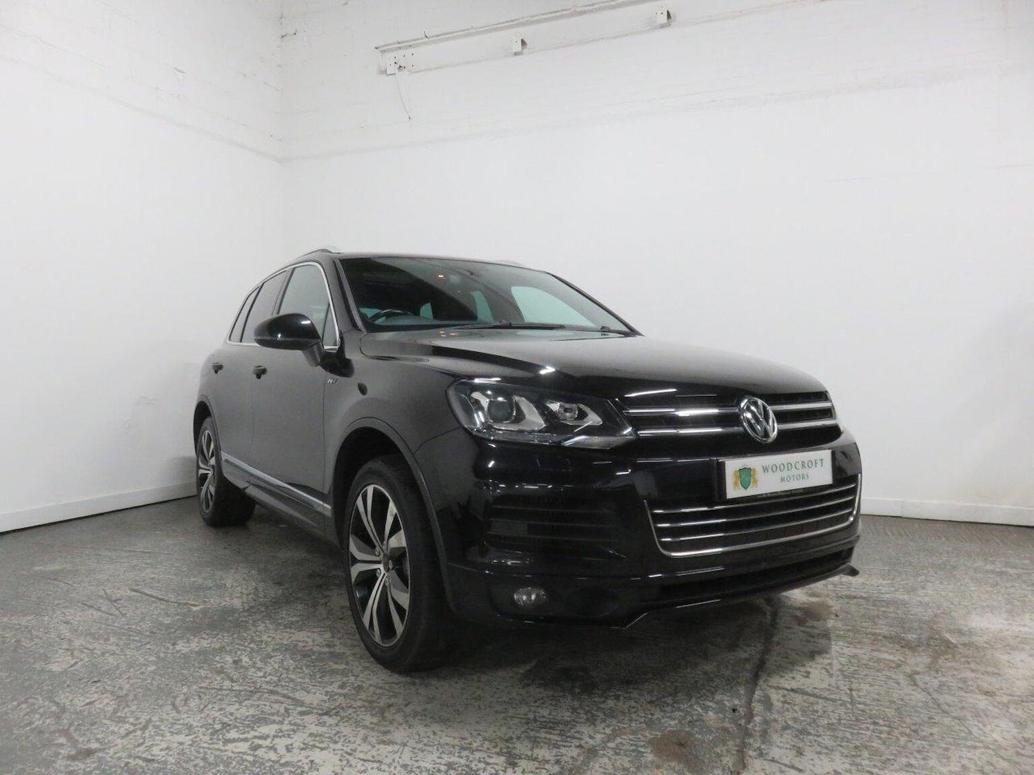 Used Volkswagen Touareg 2014 for sale - 76924407: Photo 1