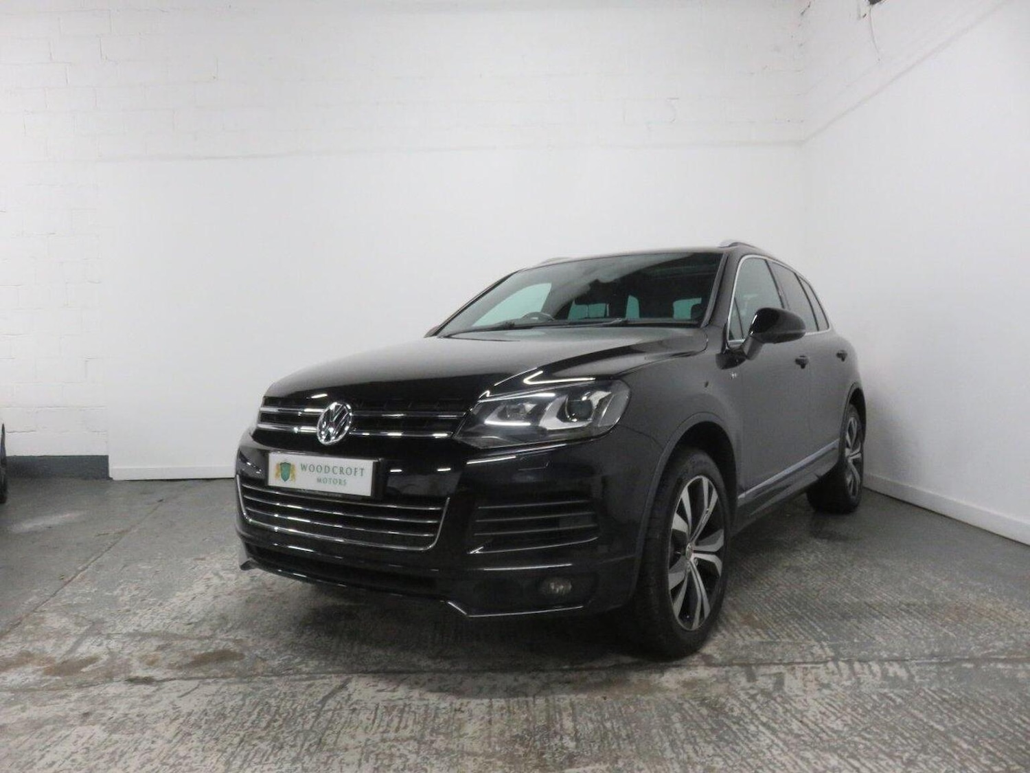 Used Volkswagen Touareg 2014 for sale - 76924407: Photo 2