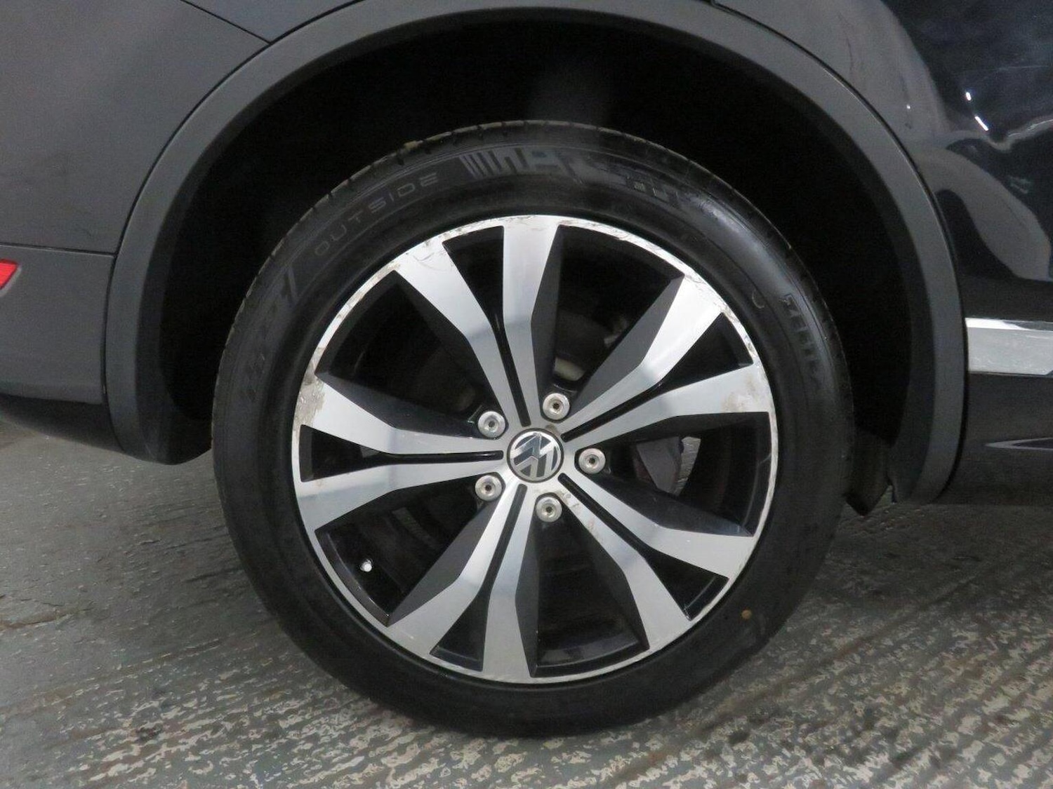 Used Volkswagen Touareg 2014 for sale - 76924407: Photo 62