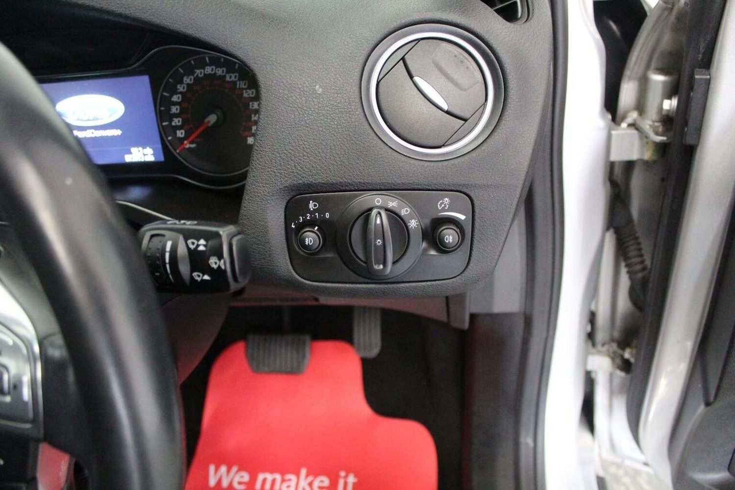 Used Ford Mondeo 2014 for sale - 76471224: Photo 43