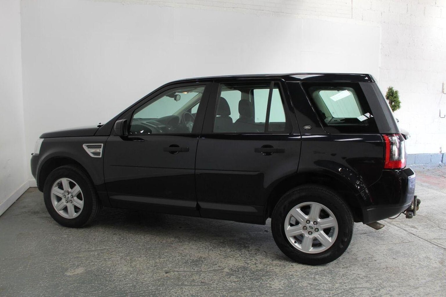 Used Land Rover Freelander 2011 for sale - 76527341: Photo 10