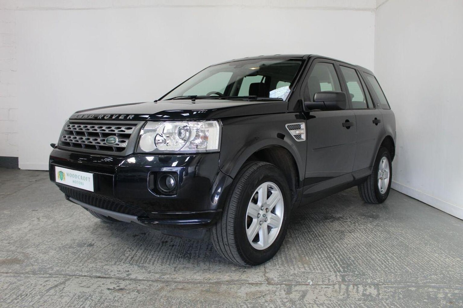 Used Land Rover Freelander 2011 for sale - 76527341: Photo 2