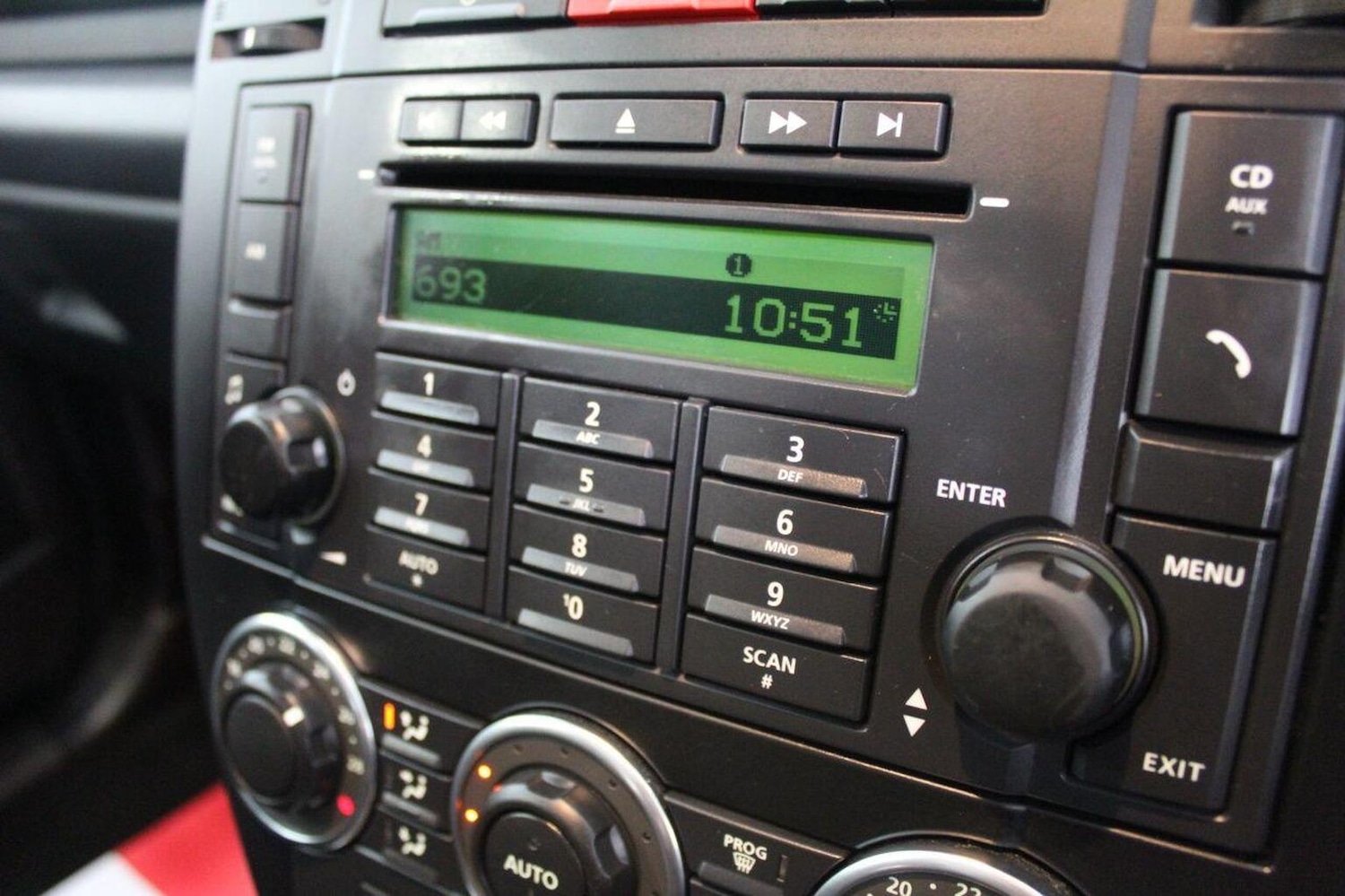 Used Land Rover Freelander 2011 for sale - 76527341: Photo 34