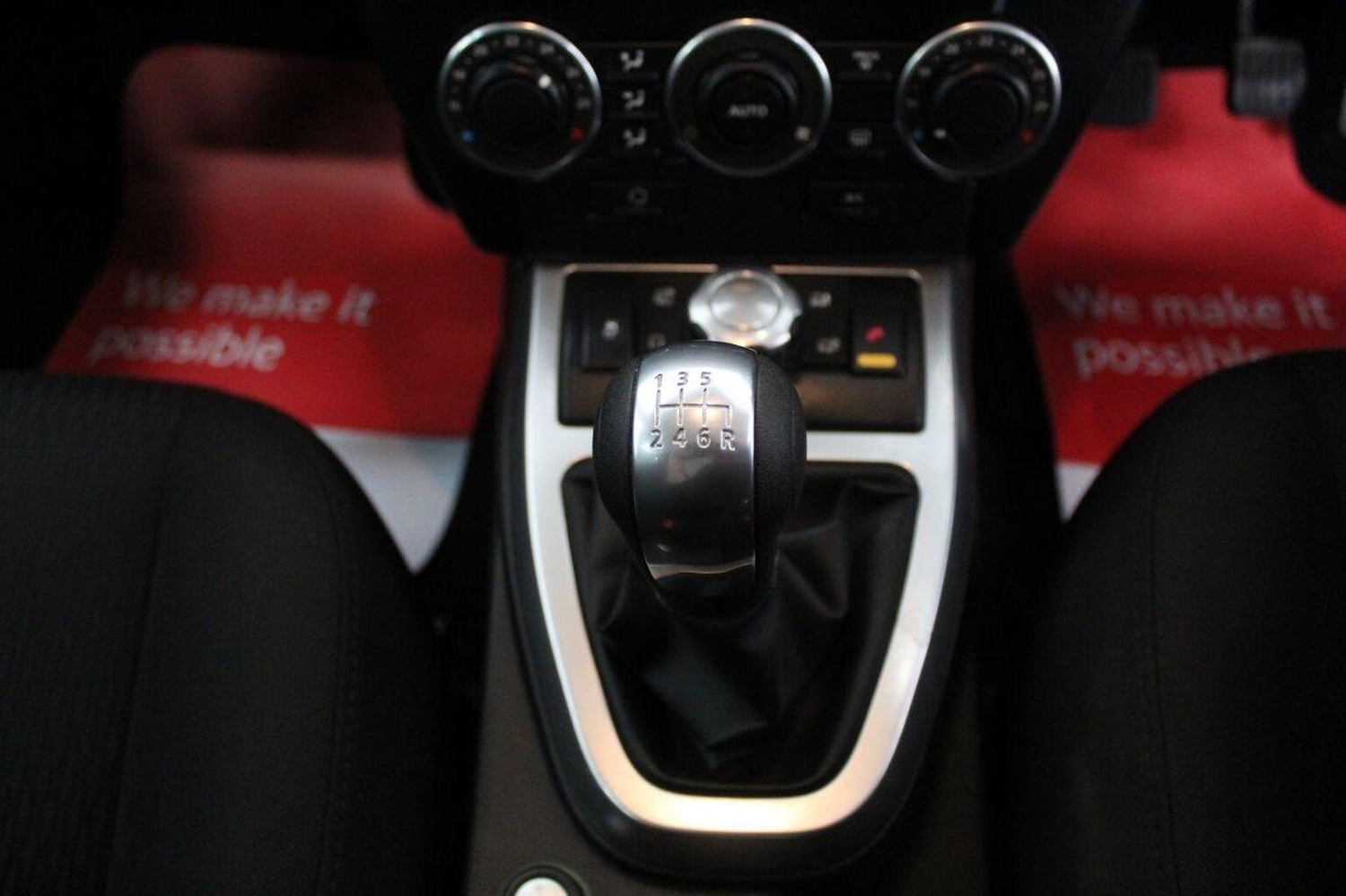 Used Land Rover Freelander 2011 for sale - 76527341: Photo 38