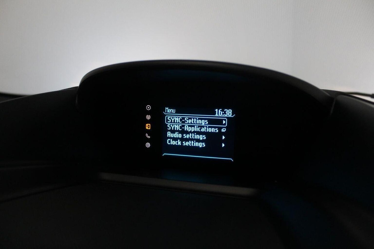 Used Ford Kuga 2015 for sale - 76580012: Photo 35