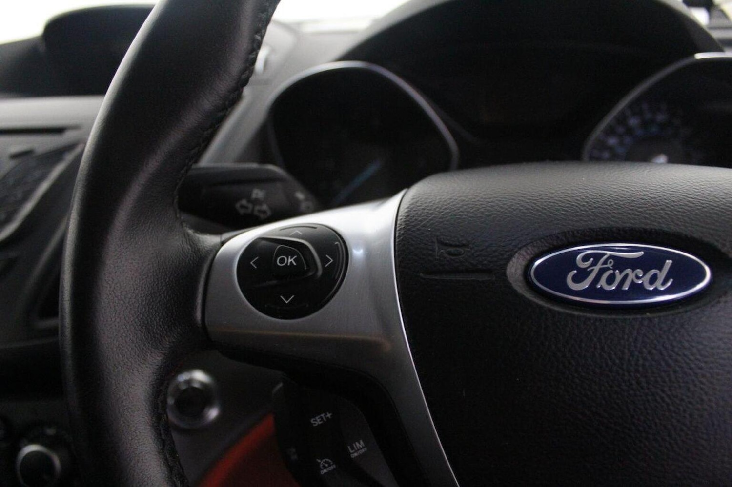 Used Ford Kuga 2015 for sale - 76580012: Photo 45