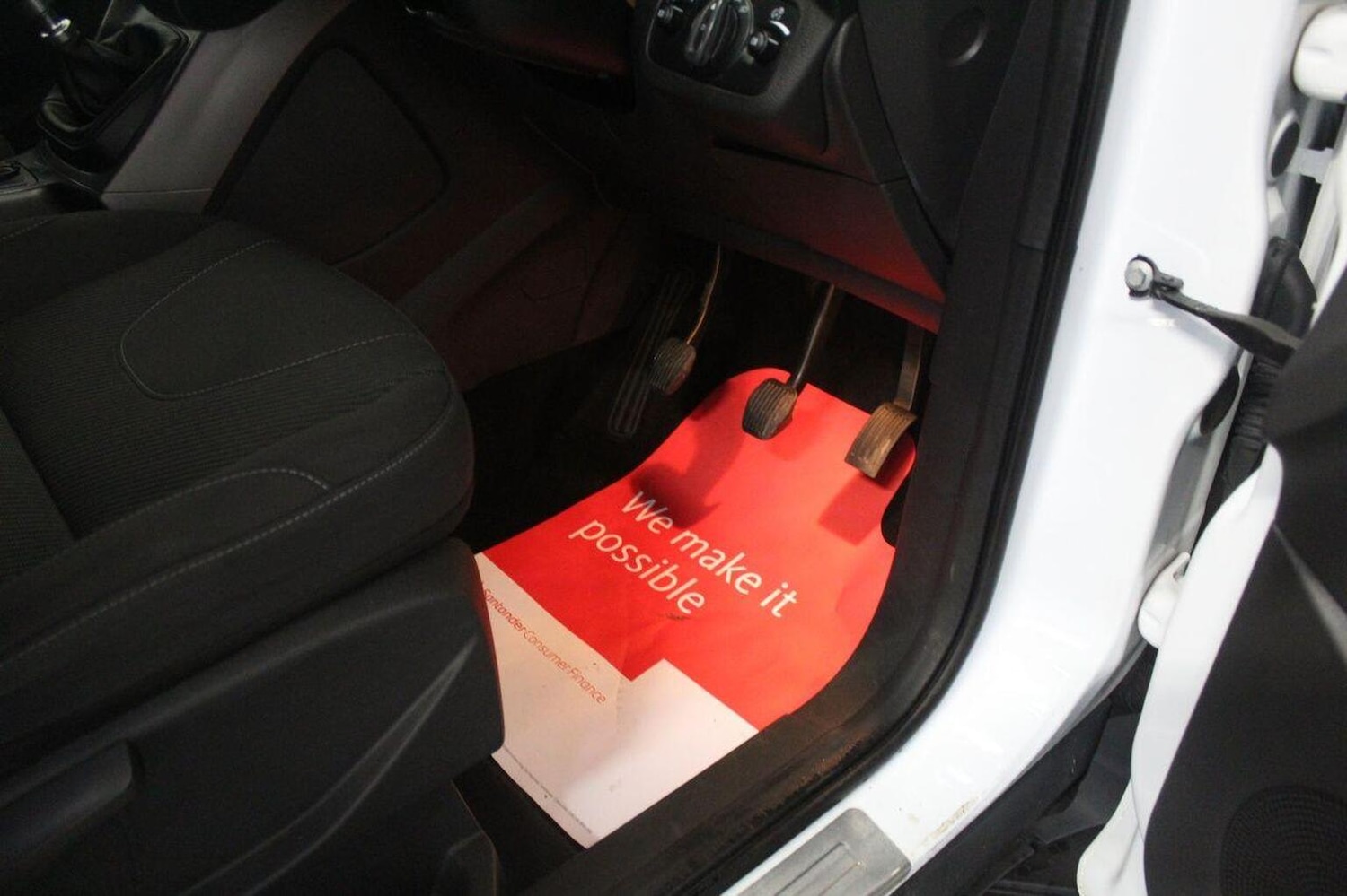 Used Ford Kuga 2015 for sale - 76580012: Photo 50