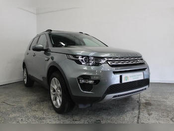 Used Land Rover Discovery Sport 2015 for sale - 77027918: Photo