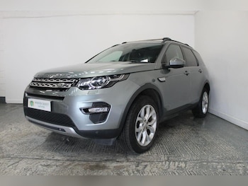 Used Land Rover Discovery Sport 2015 for sale - 77027918: Photo