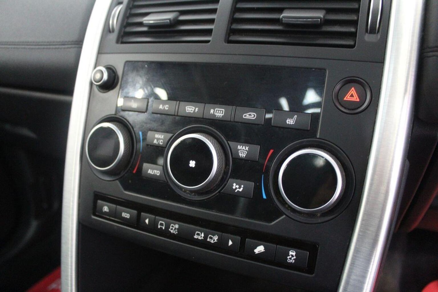 Used Land Rover Discovery Sport 2015 for sale - 77027918: Photo 48