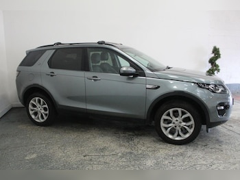 Used Land Rover Discovery Sport 2015 for sale - 77027918: Photo