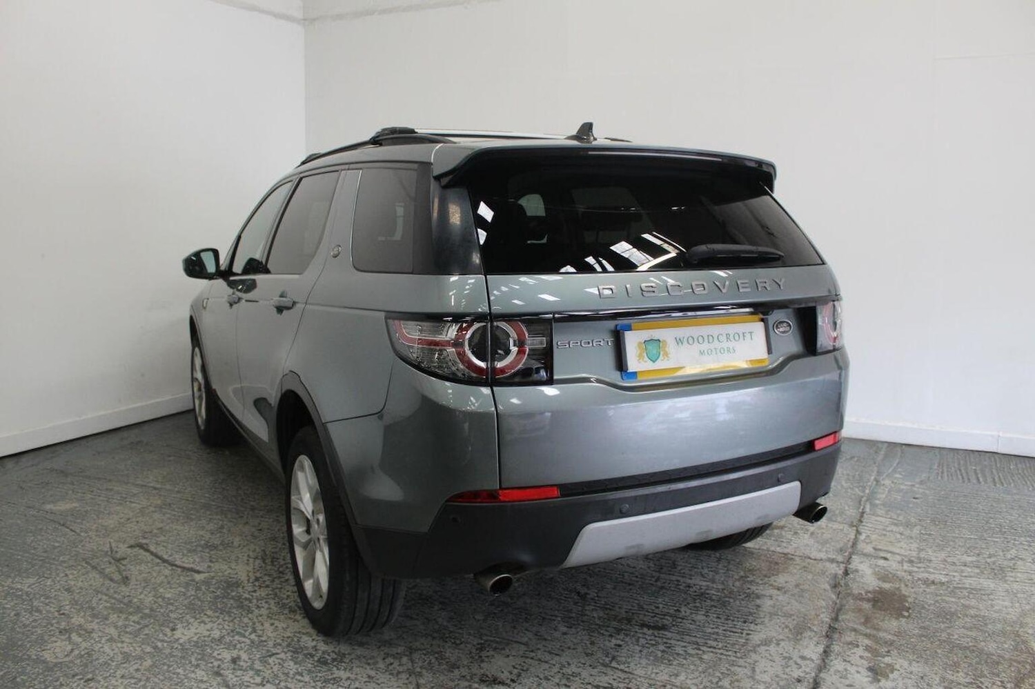 Used Land Rover Discovery Sport 2015 for sale - 77027918: Photo 7