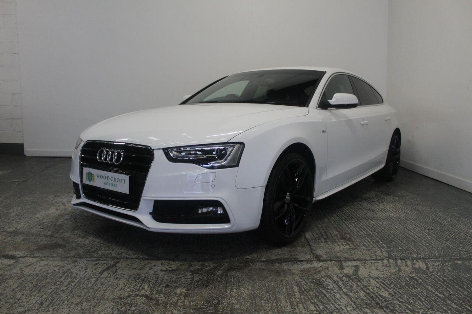 Used Audi A5 2014 for sale - 77409612: Photo 2