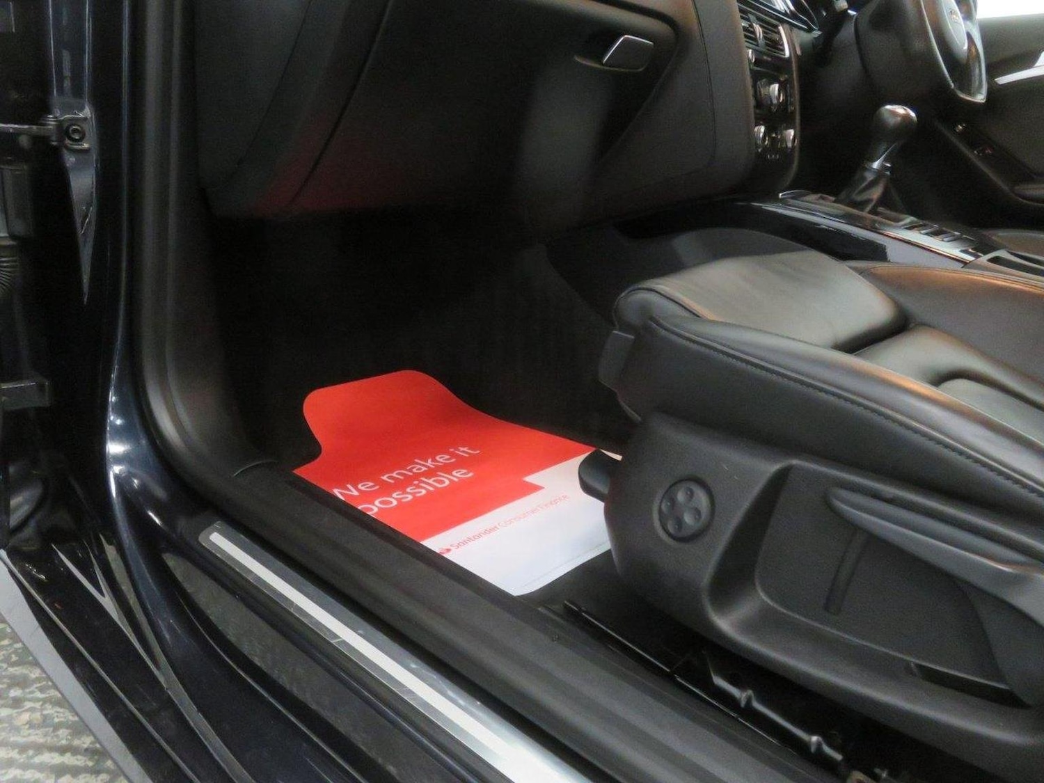Vehicle 29
