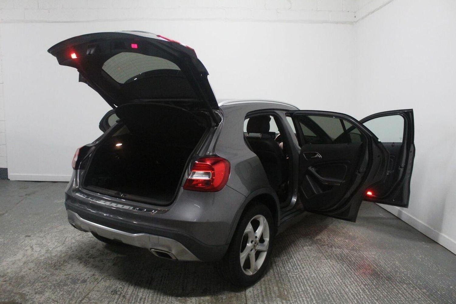 Used Mercedes-Benz GLA 2017 for sale - 76855395: Photo 19