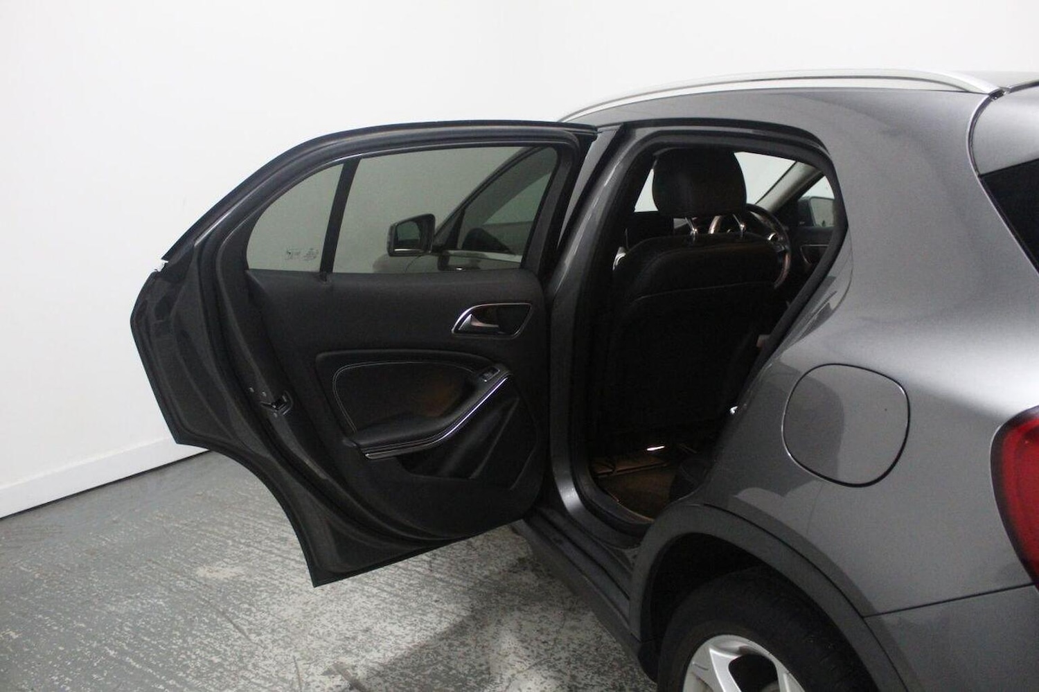 Used Mercedes-Benz GLA 2017 for sale - 76855395: Photo 26