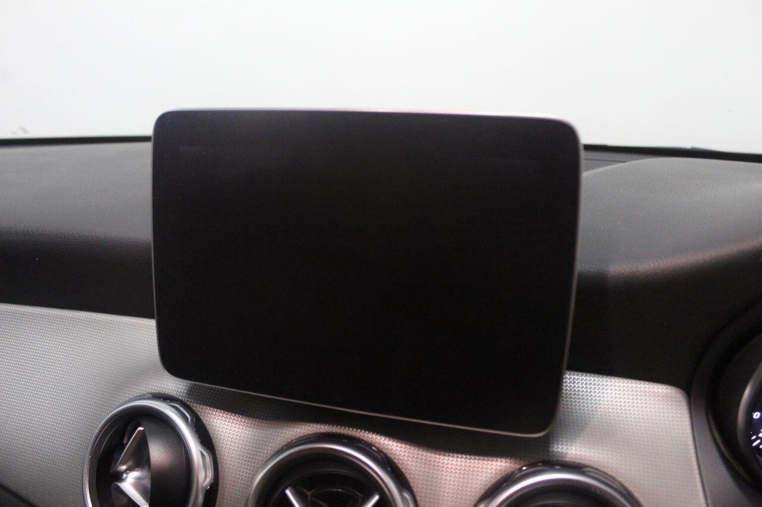 Used Mercedes-Benz GLA 2017 for sale - 76855395: Photo 37