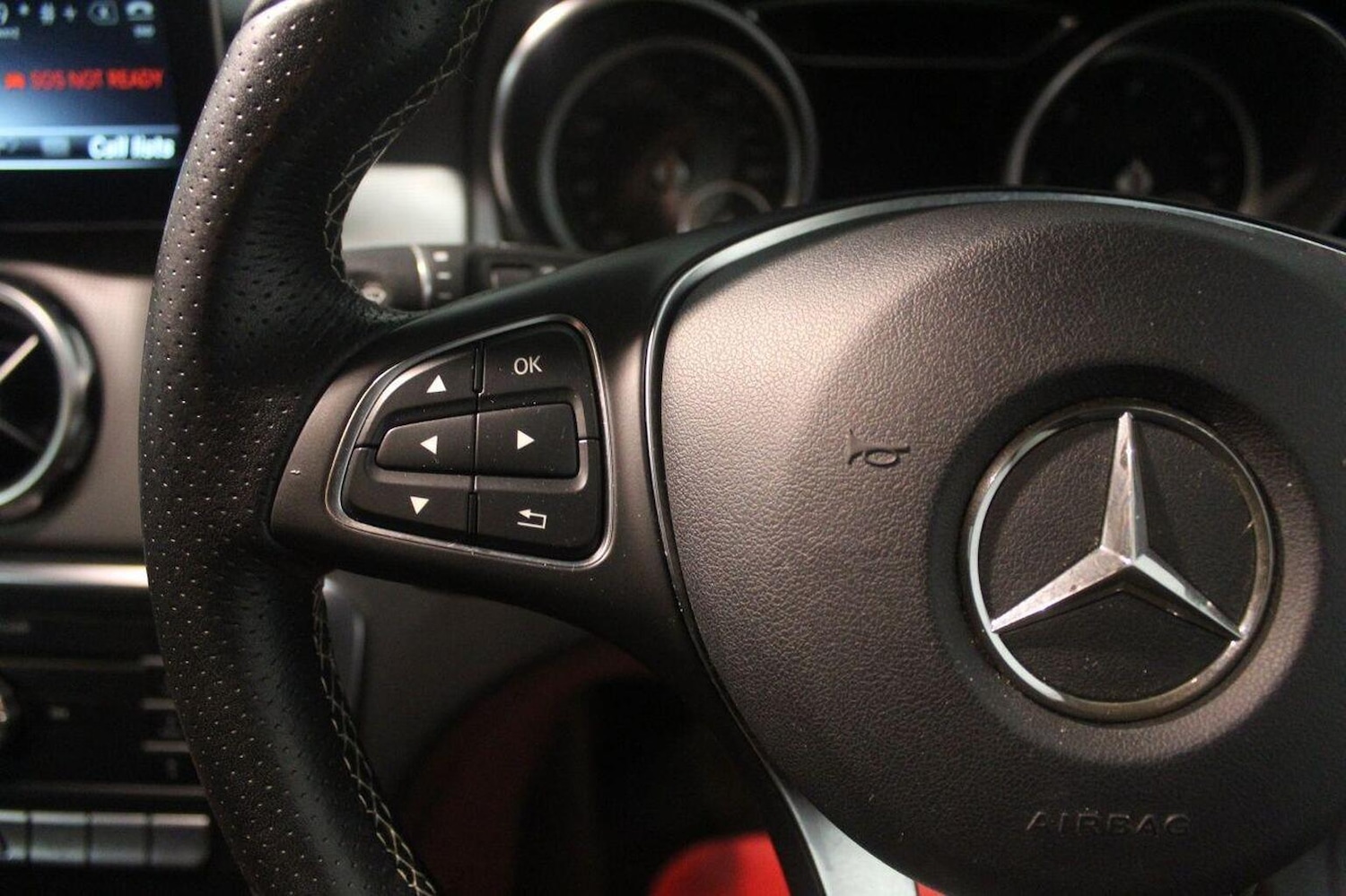 Used Mercedes-Benz GLA 2017 for sale - 76855395: Photo 44