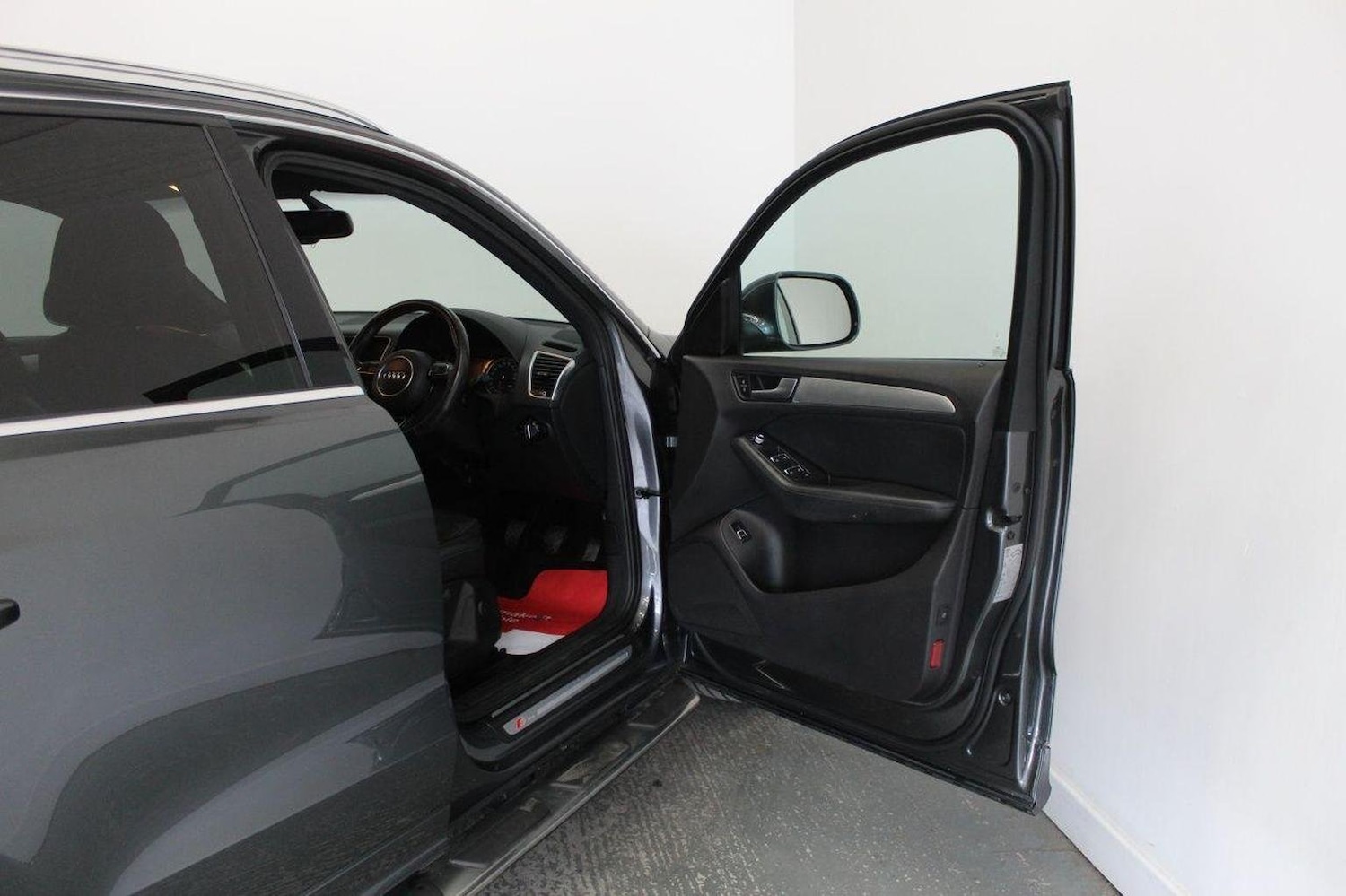 Vehicle 26