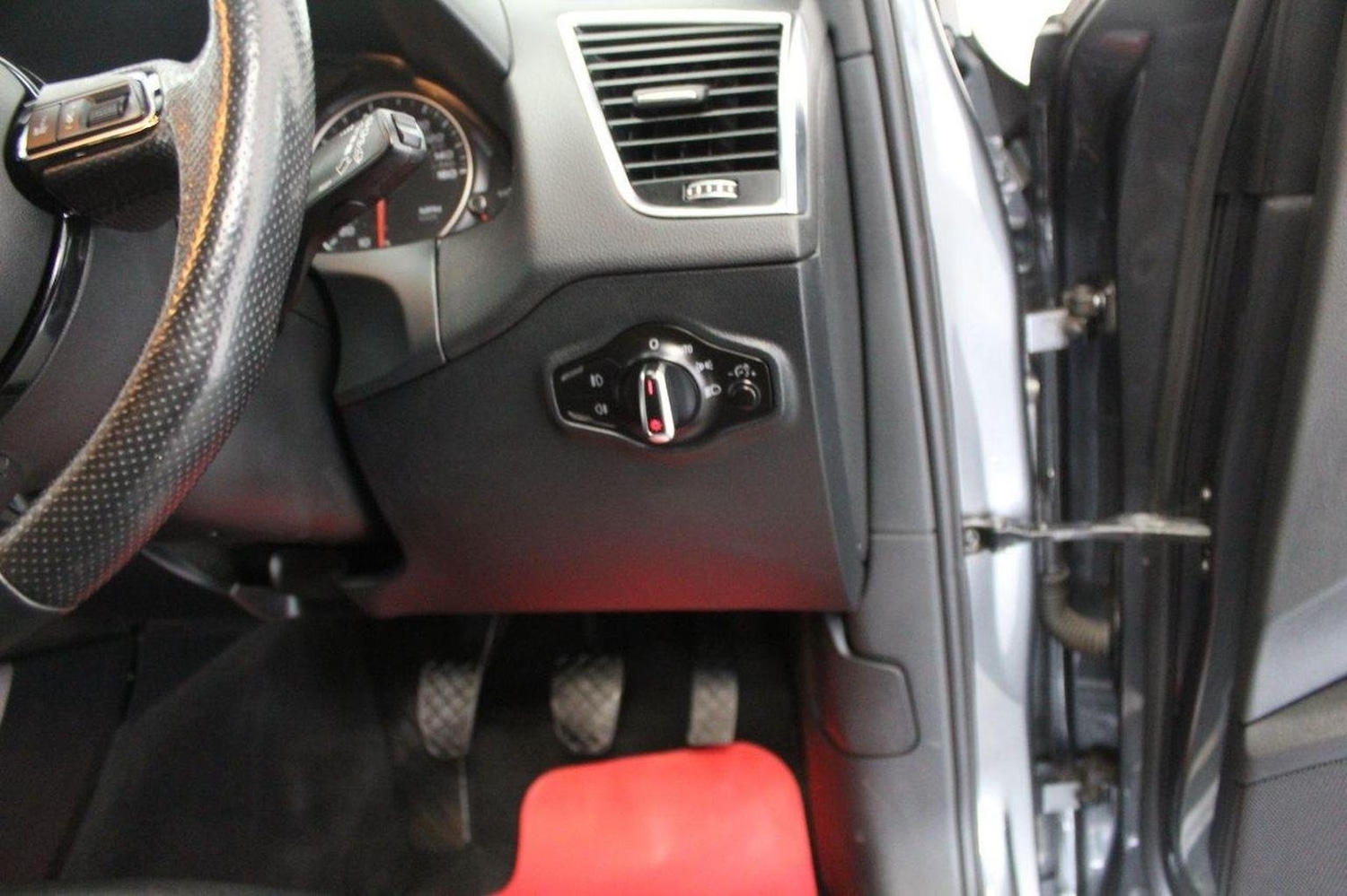Vehicle 52