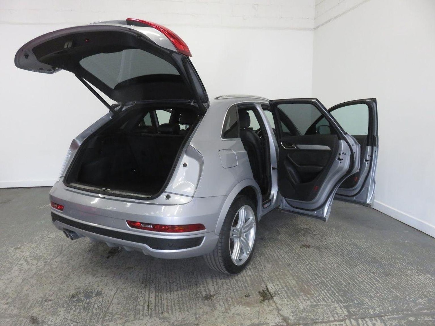 Vehicle 22