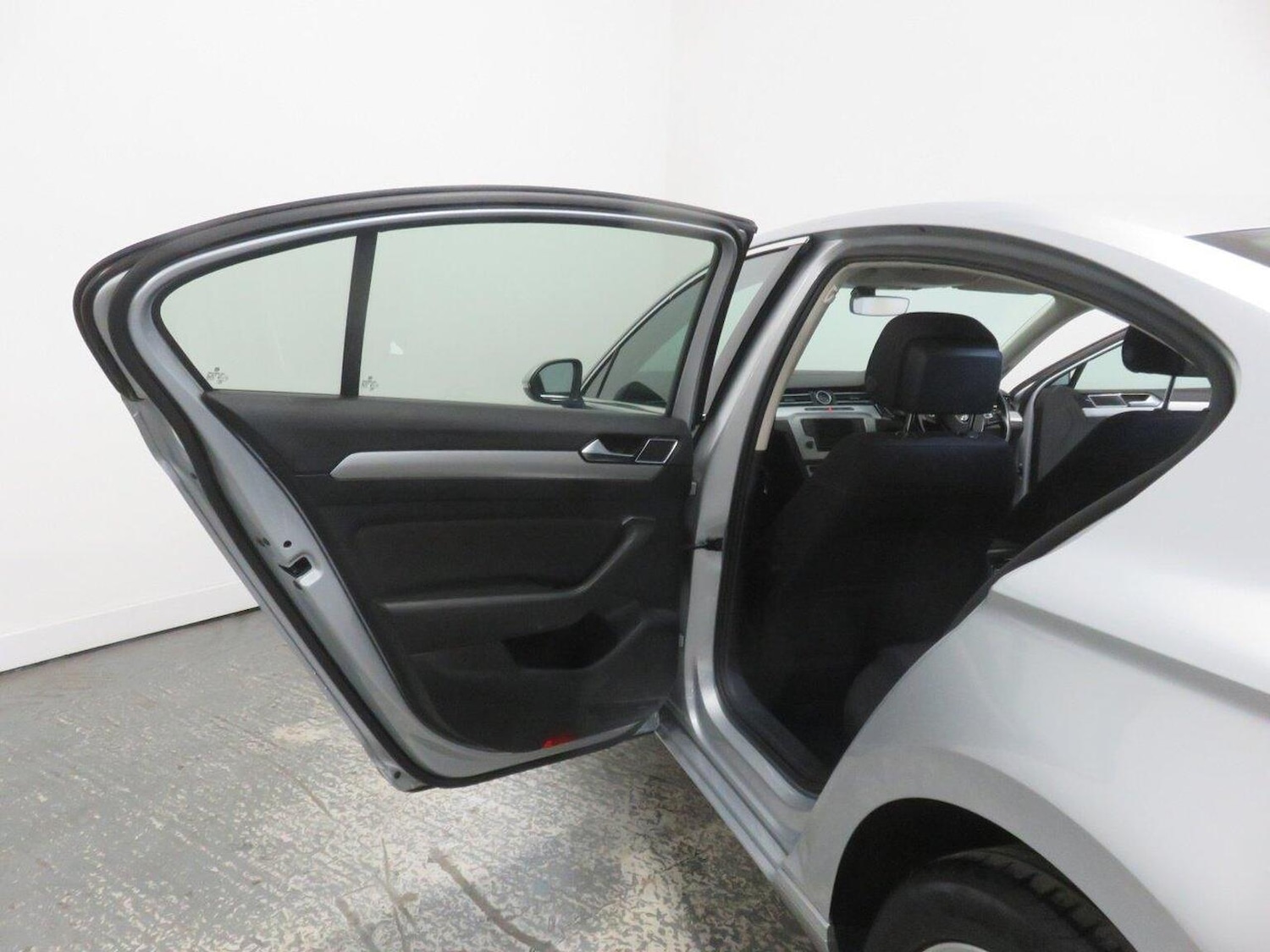 Used Volkswagen Passat 2016 for sale - 76793863: Photo 28