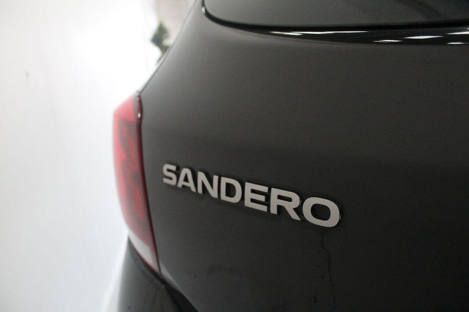 Used Dacia Sandero Stepway 2019 for sale - 76830344: Photo 17