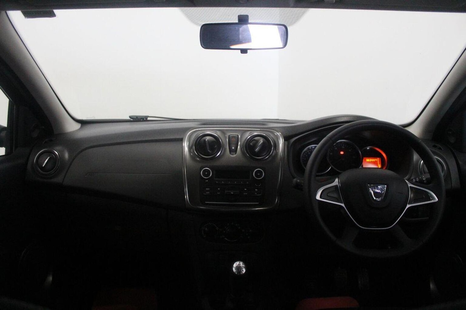 Used Dacia Sandero Stepway 2019 for sale - 76830344: Photo 27