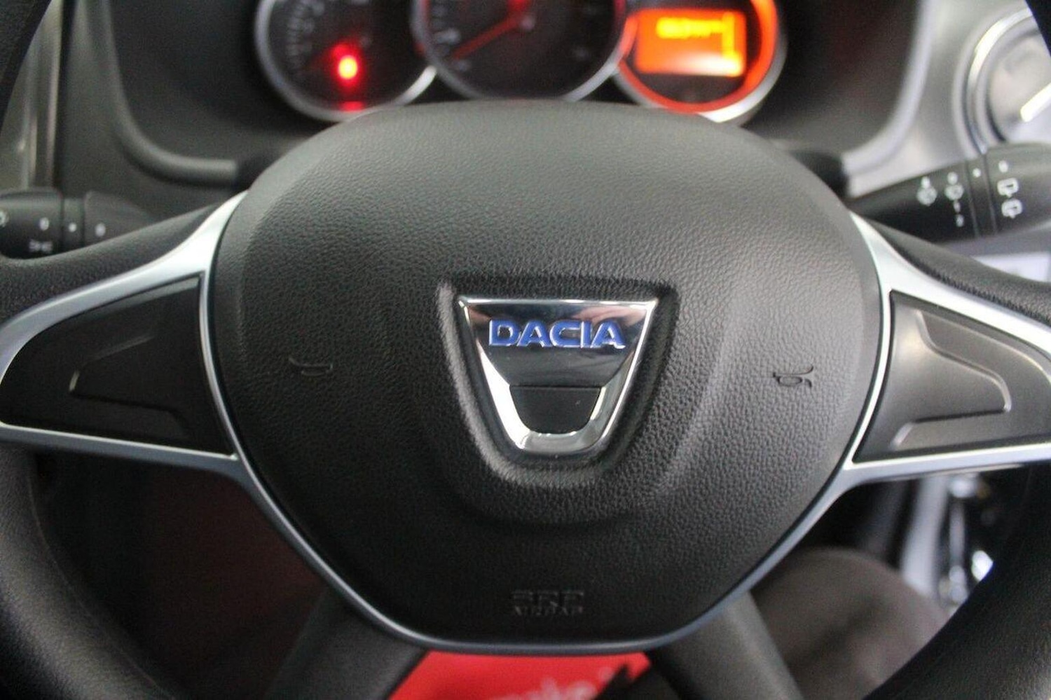 Used Dacia Sandero Stepway 2019 for sale - 76830344: Photo 40