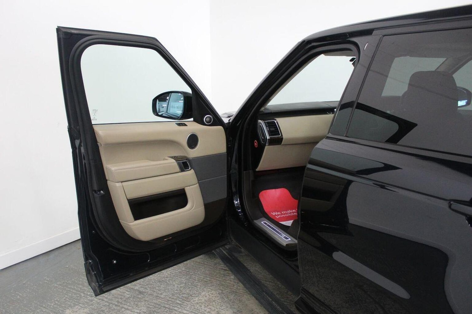 Used Land Rover Range Rover Sport 2015 for sale - 77937941: Photo 32