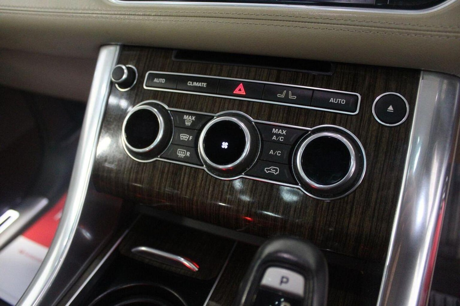 Used Land Rover Range Rover Sport 2015 for sale - 77937941: Photo 47