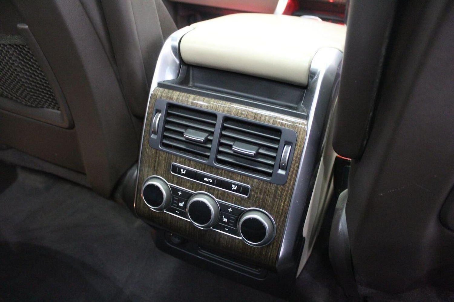 Used Land Rover Range Rover Sport 2015 for sale - 77937941: Photo 61