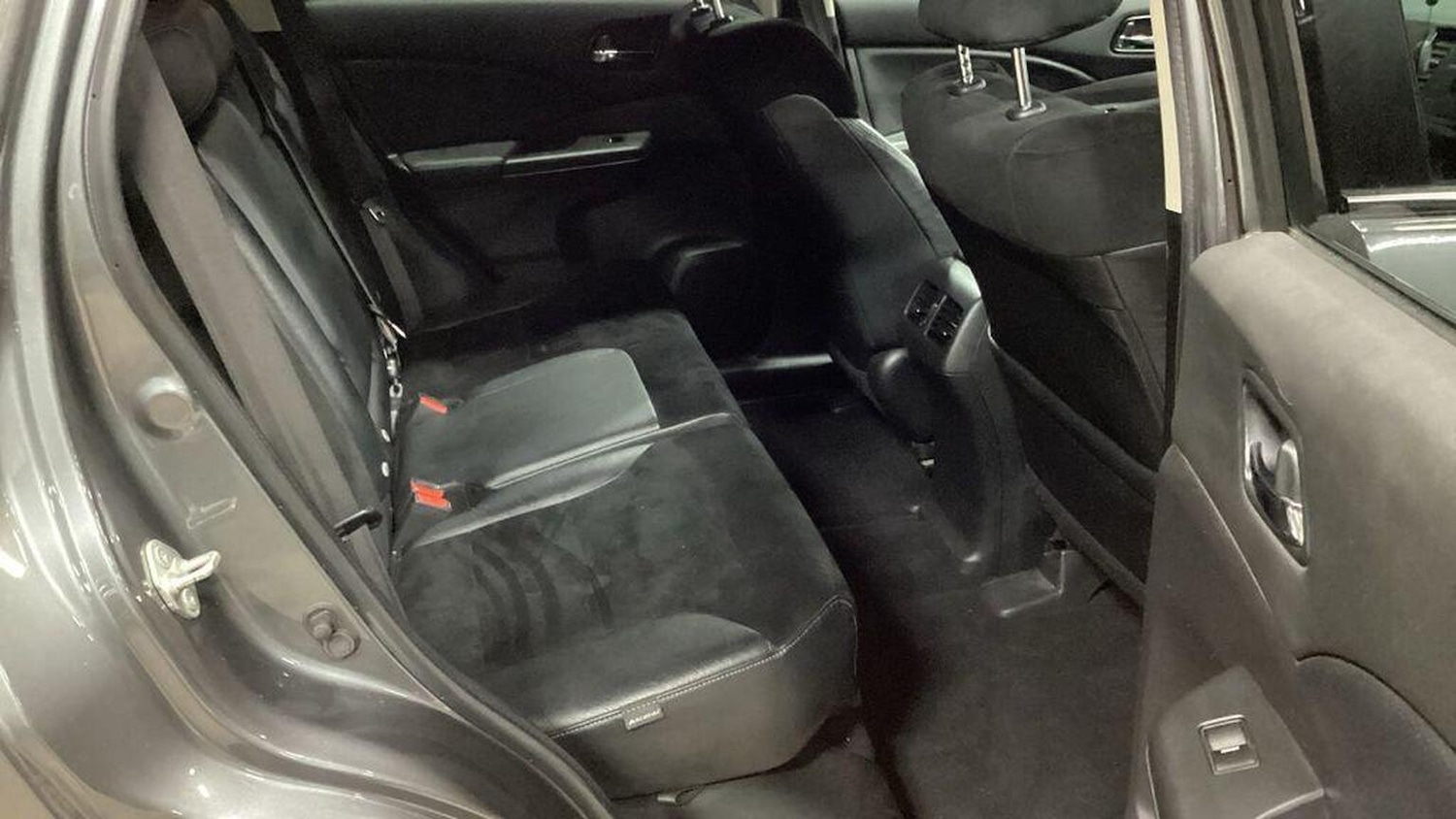 Used Honda CR-V 2014 for sale - 76799210: Photo 11